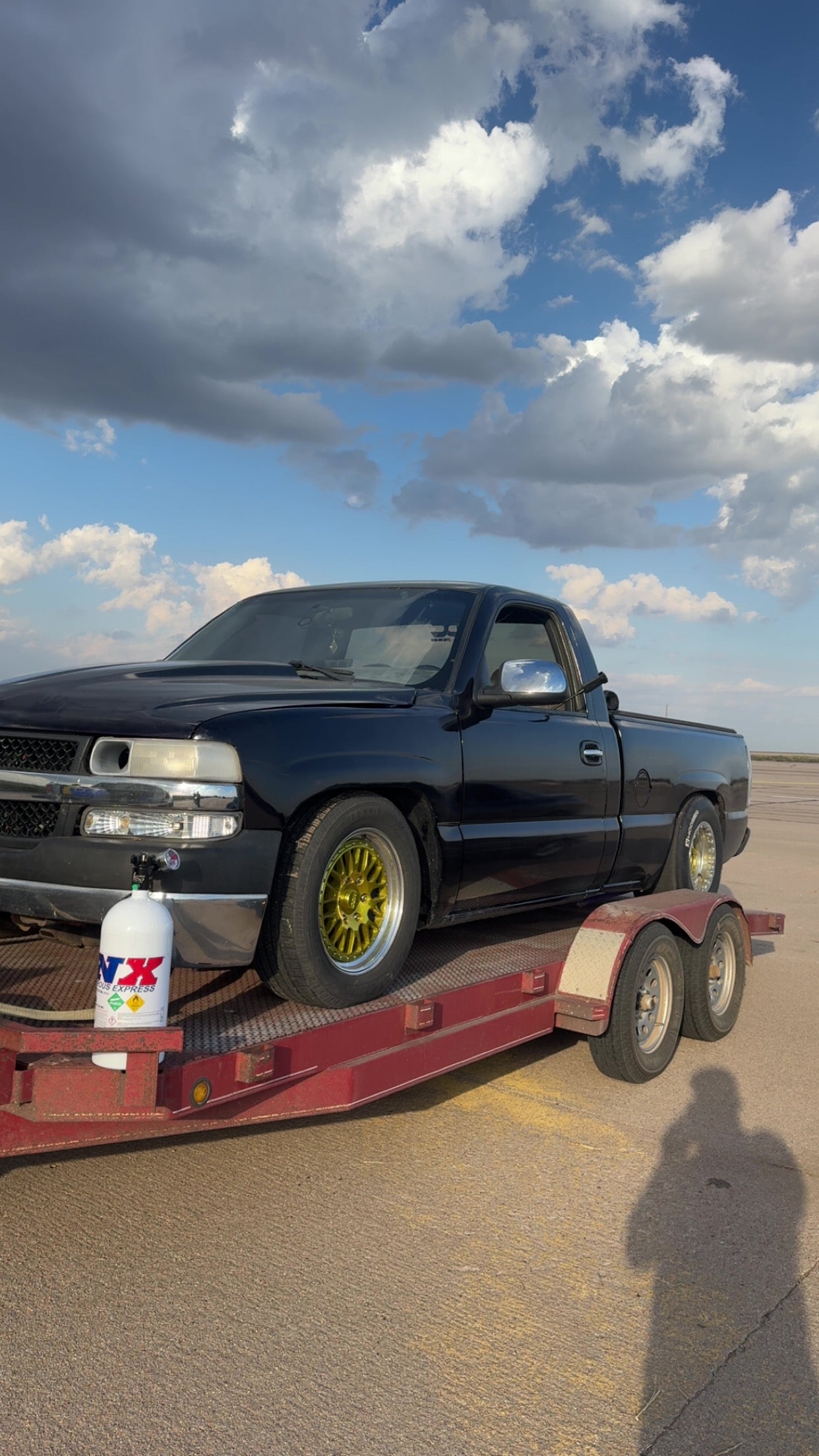 99-02 Headlight duct